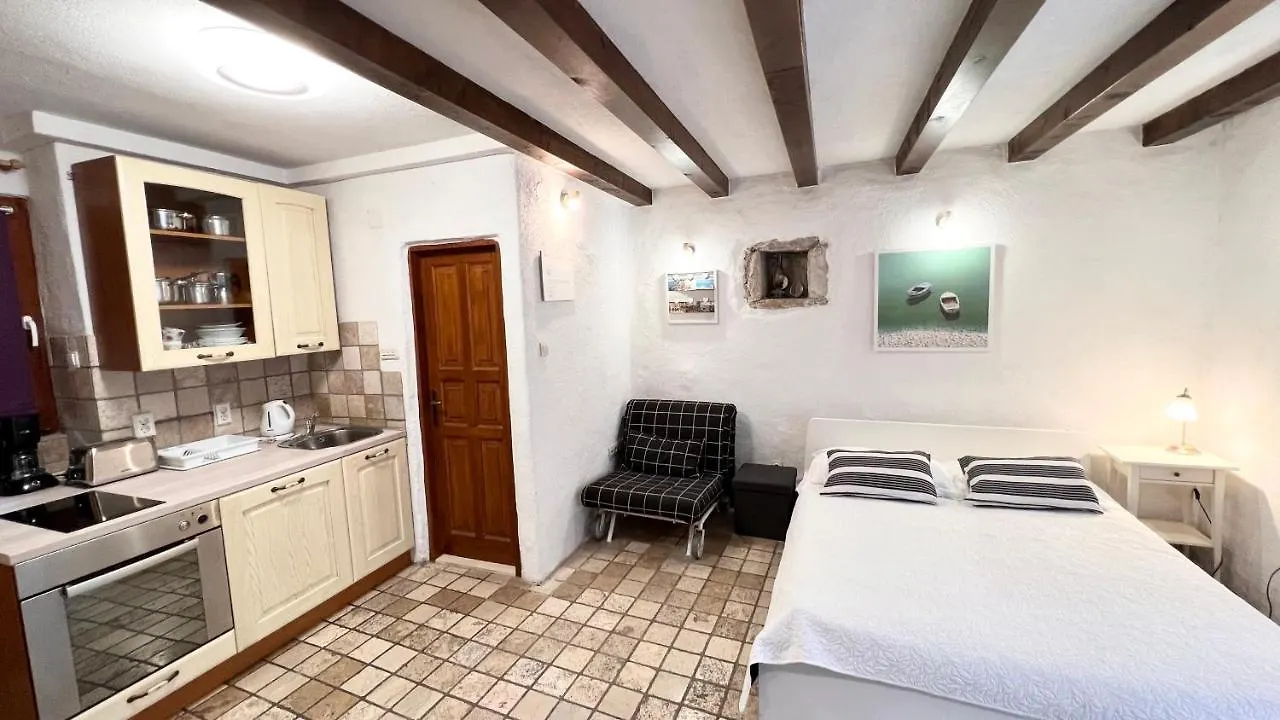 Πανσιόν Guesthouse F Σπλιτ