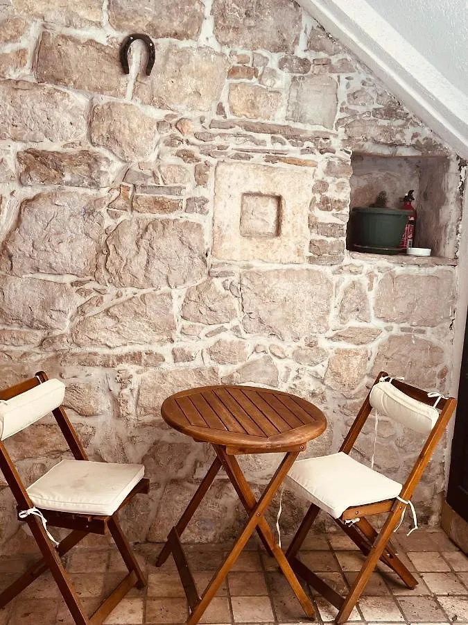 Guesthouse F Split